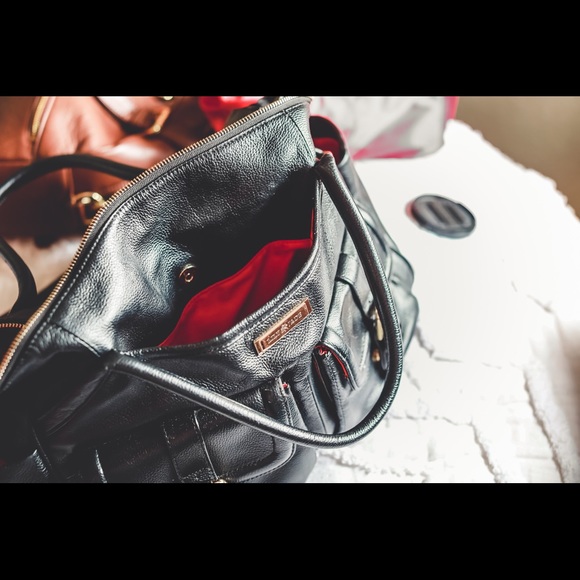 Lily Jade Elizabeth Diaper Bag - Picture 3 of 5